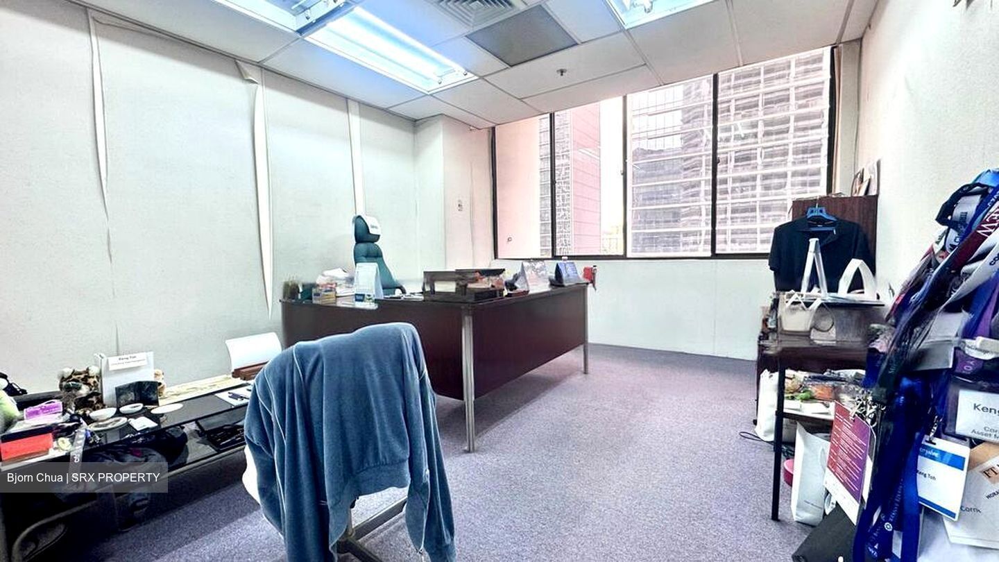 International Plaza (D2), Office #461390221